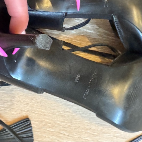 Kendall + Kylie Heels Black - Picture 6 of 7